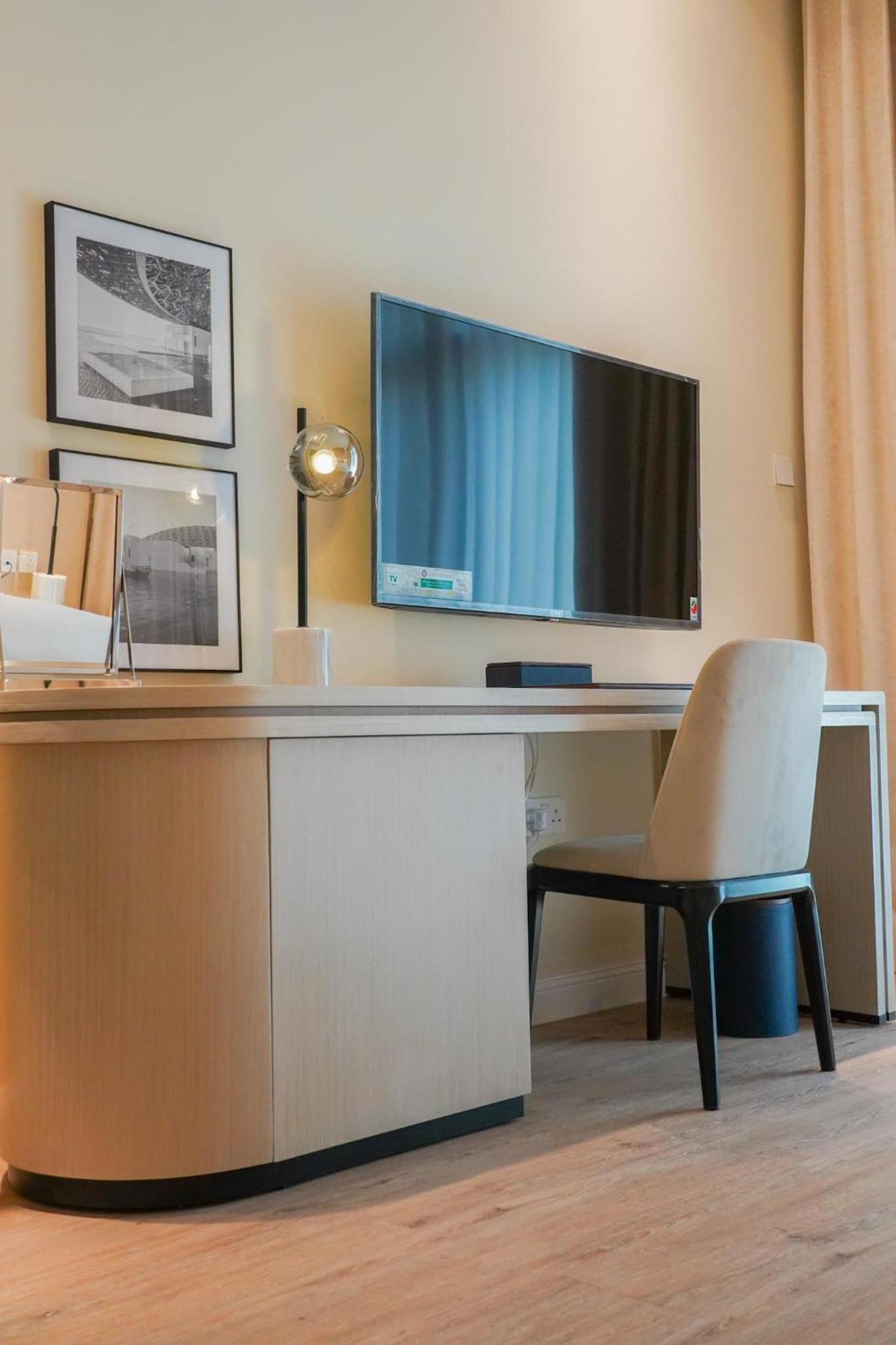 Andalus Al Seef Resort & Spa Abu Dhabi Værelse billede